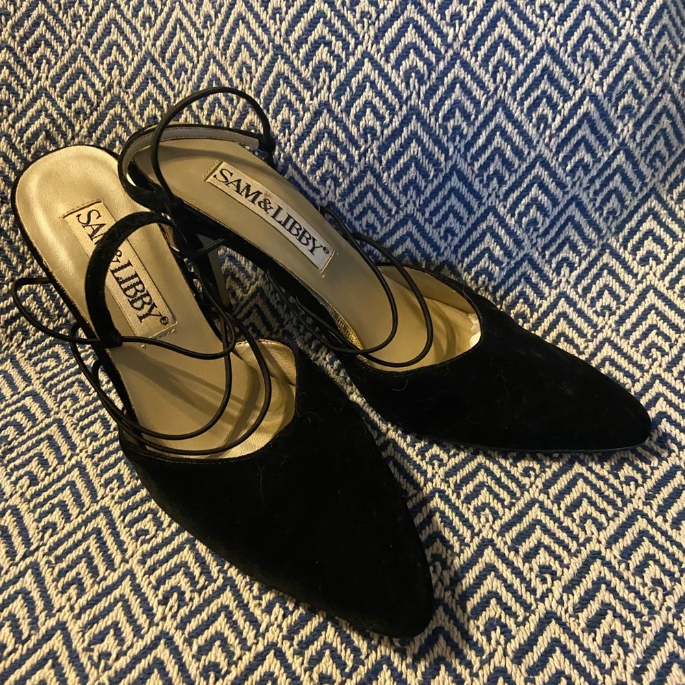 Vintage black velour strappy heels
